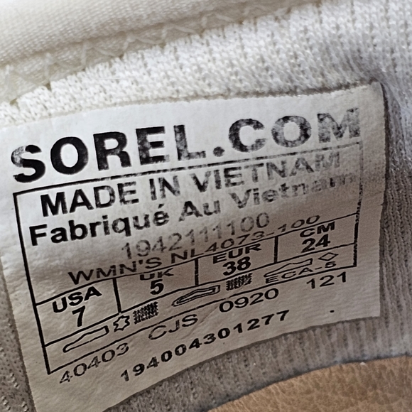 Sorel Women's Size 7 Kinetic Impact Lace Fashion Sneakers White w/Green. - Picture 15 of 15